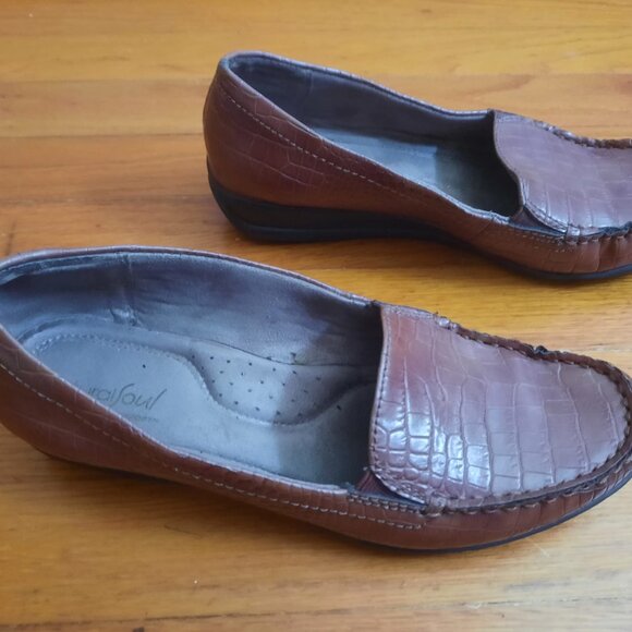 Natural Soul Wilamina comfort wedge loafers size 9.5 - Picture 1 of 6